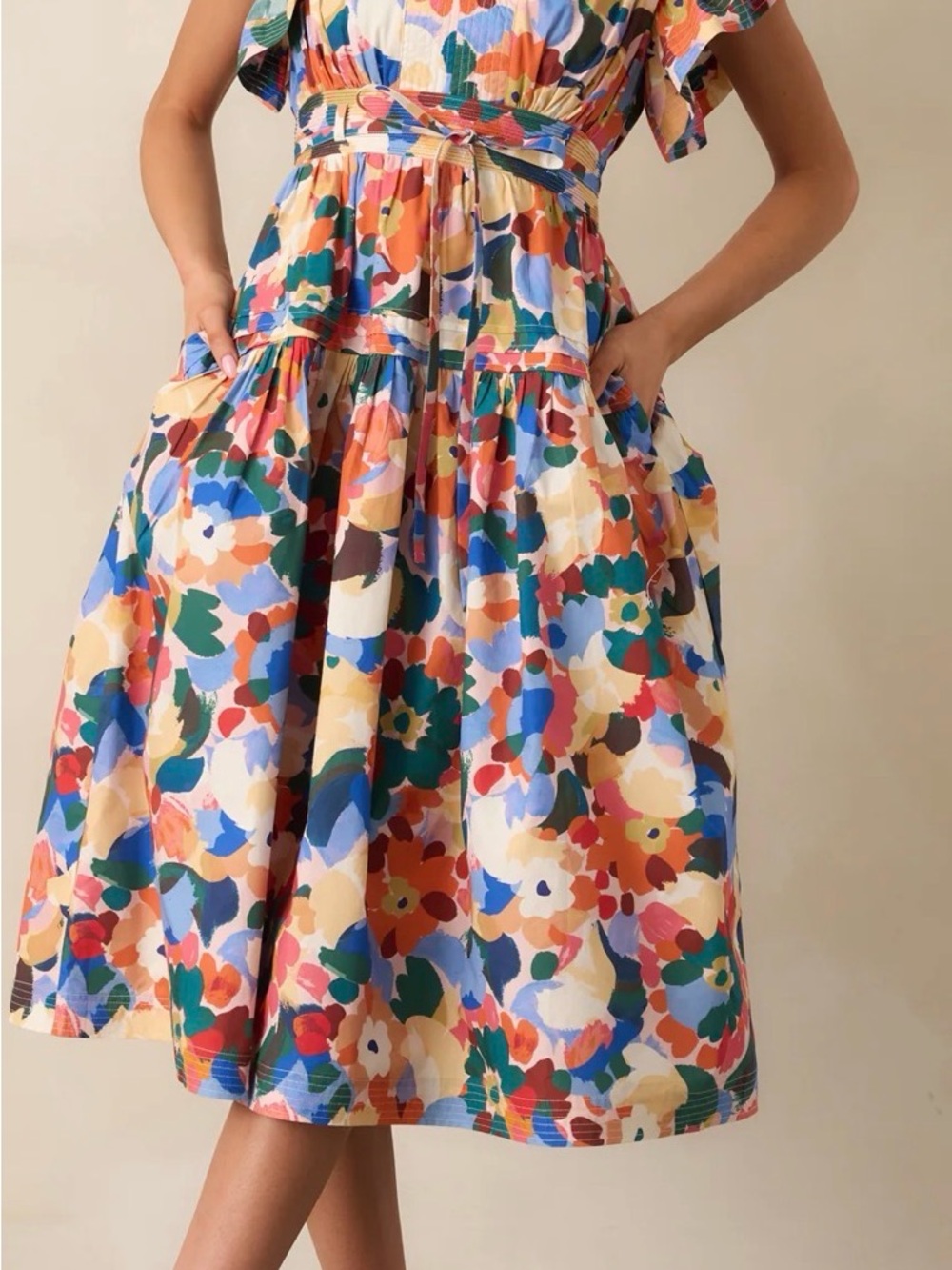 Prosperina Bright Floral Tiered Midi Dress in Multicolor Size Large